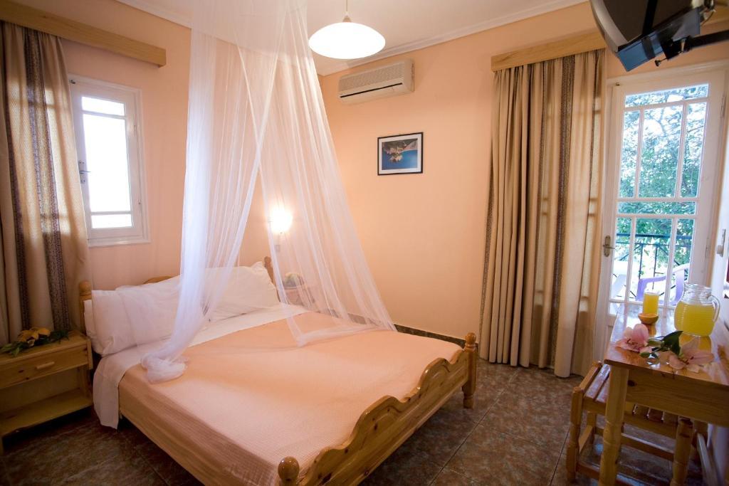 Pansion Filoxenia Apartments&Studios Tsoukaládhes Pokój zdjęcie