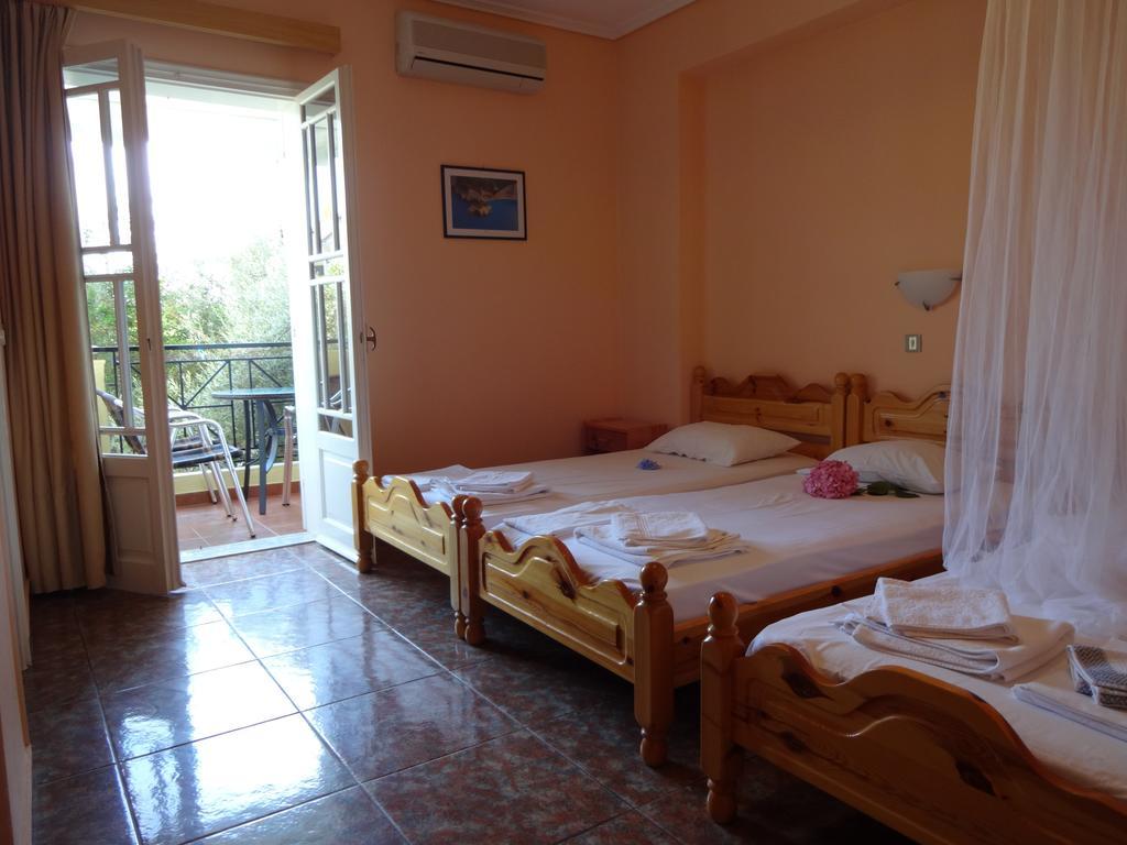 Pansion Filoxenia Apartments&Studios Tsoukaládhes Pokój zdjęcie