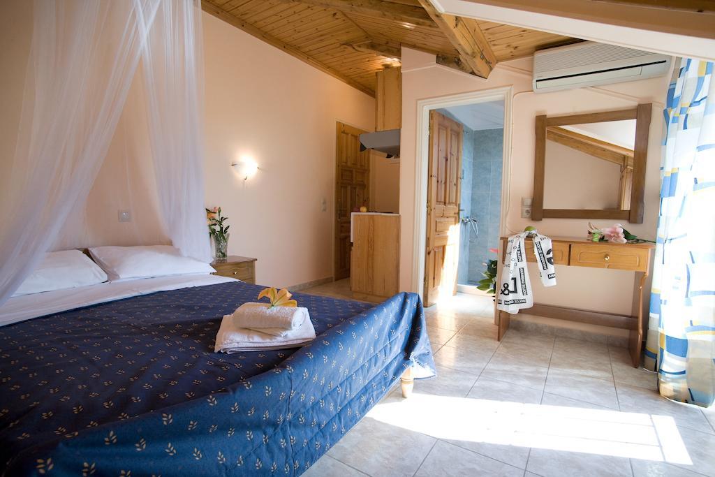 Pansion Filoxenia Apartments&Studios Tsoukaládhes Zewnętrze zdjęcie
